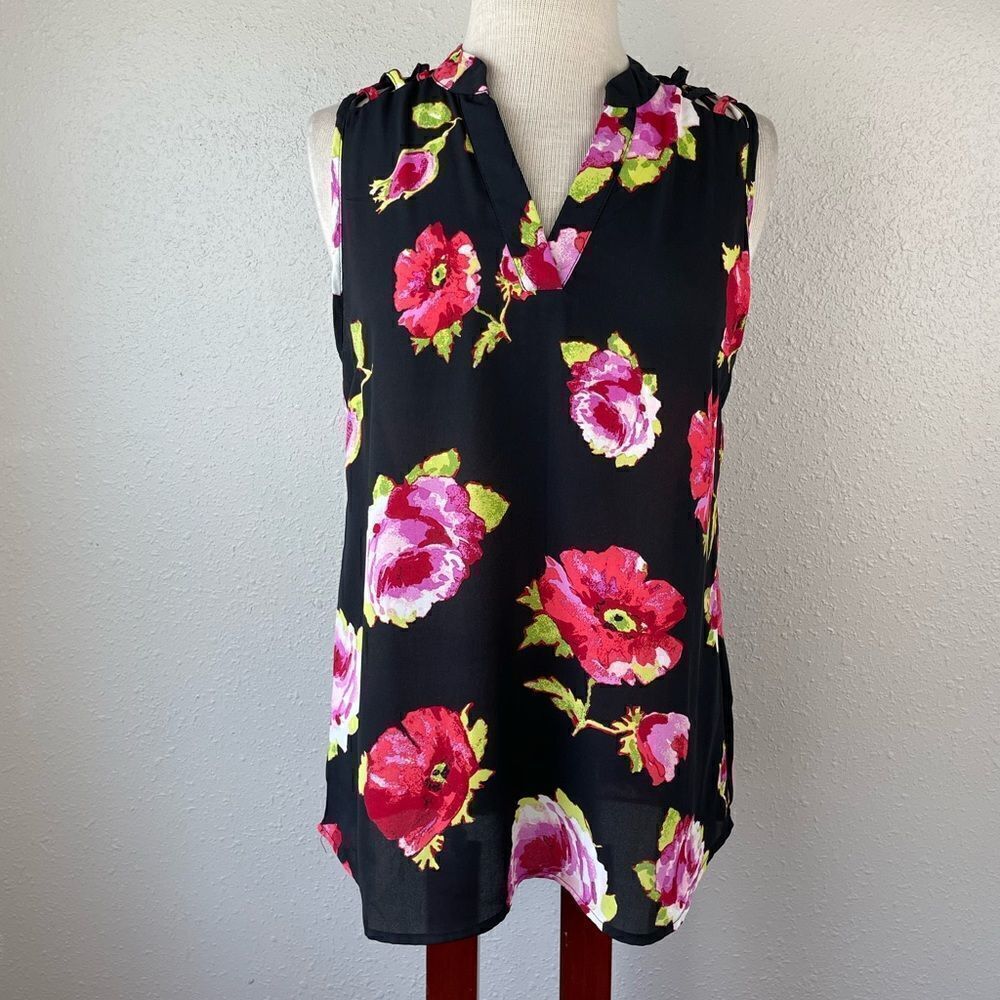 Rue 21 Sleeveless Floral Blouse Top Size M EUC